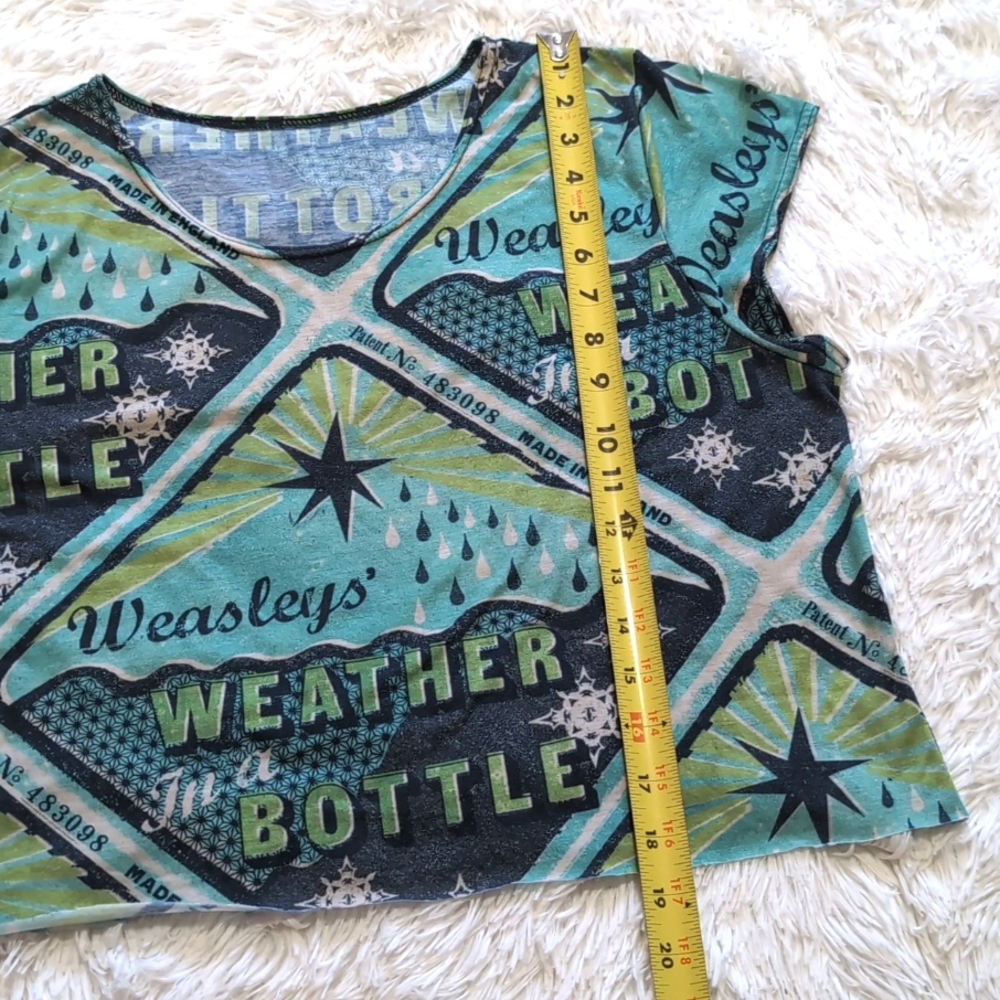 Blackmilk Harry Potter Weasley's Weather in a Bottle Cropped Tee - Picture 11 of 11